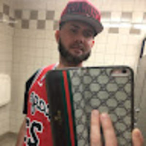 Meet your Posher, Adam